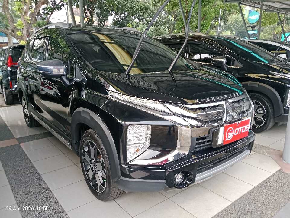 2021 Mitsubishi Xpander 1.5 Cross - Foto 1 dari 6