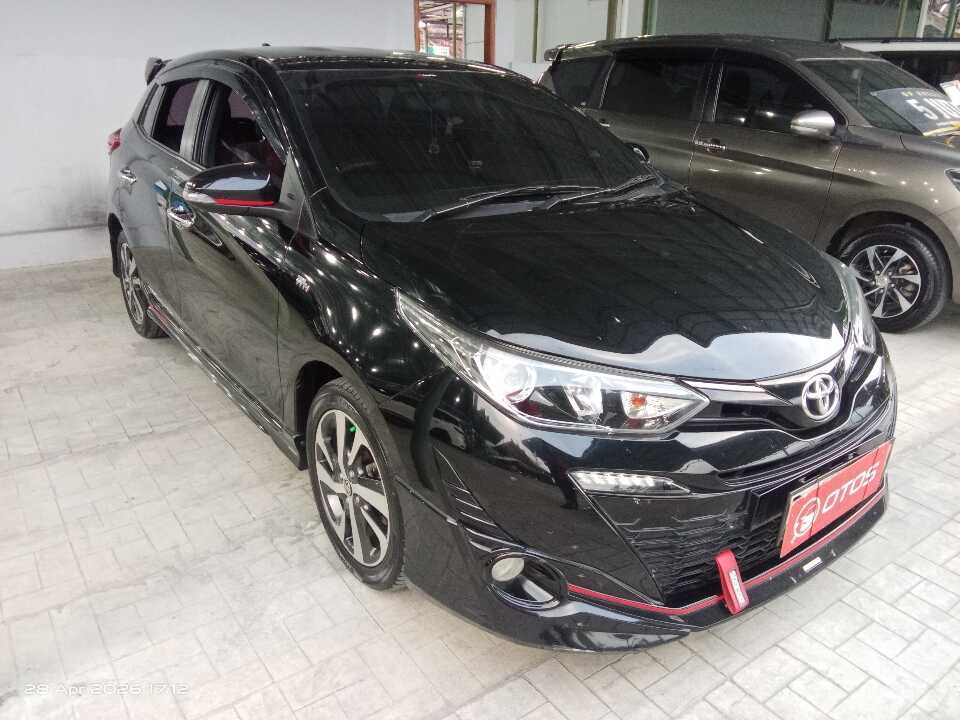 2019 Toyota Yaris 1.5 TRD Sportivo - Foto 1 dari 6