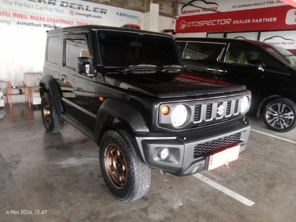 2023 Suzuki Jimny 1.5 4x4 - Foto 1 dari 6