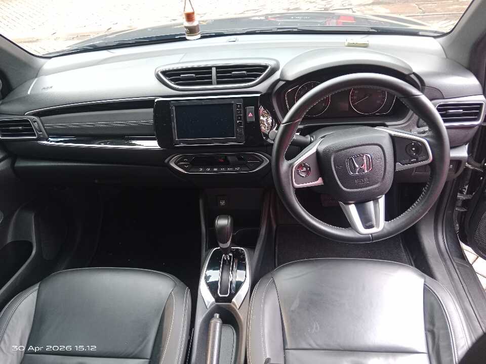 Foto Mobil Bekas Dashboard Honda BR-V 1.5 PRE tahun 2023