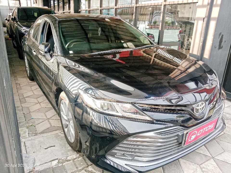 2021 Toyota Camry 2.5 V - Foto 1 dari 6