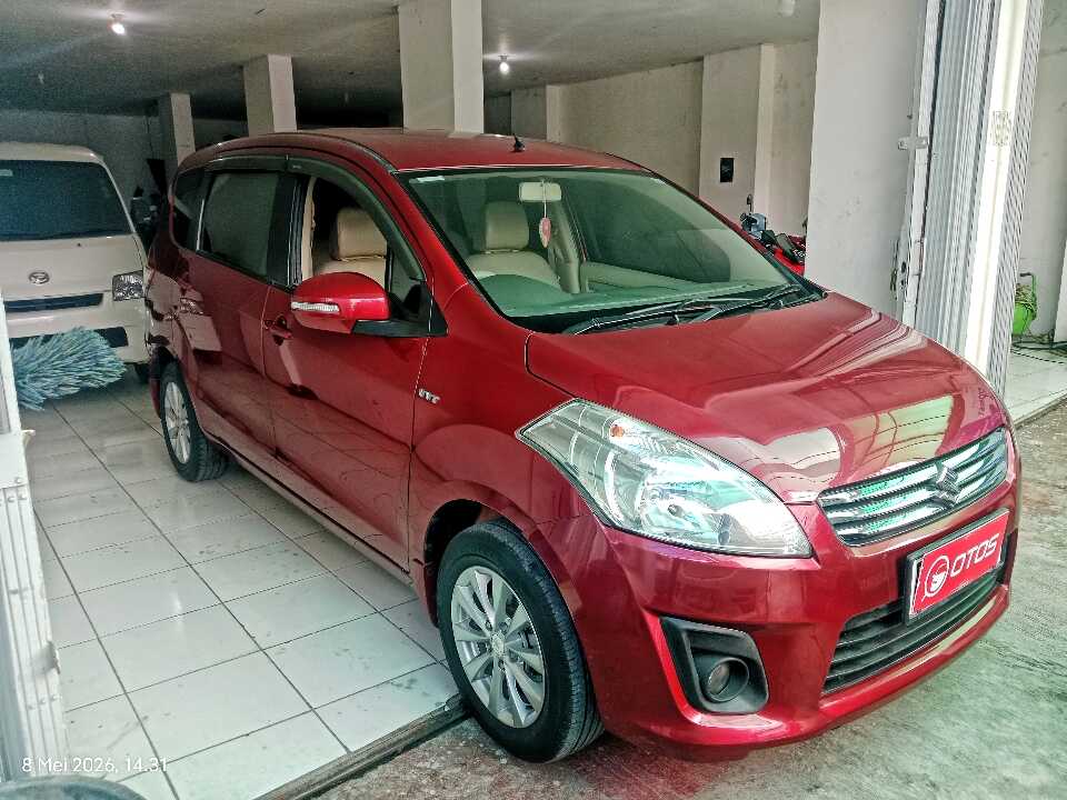 2015 Suzuki Ertiga 1.4 GL - Foto 1 dari 9