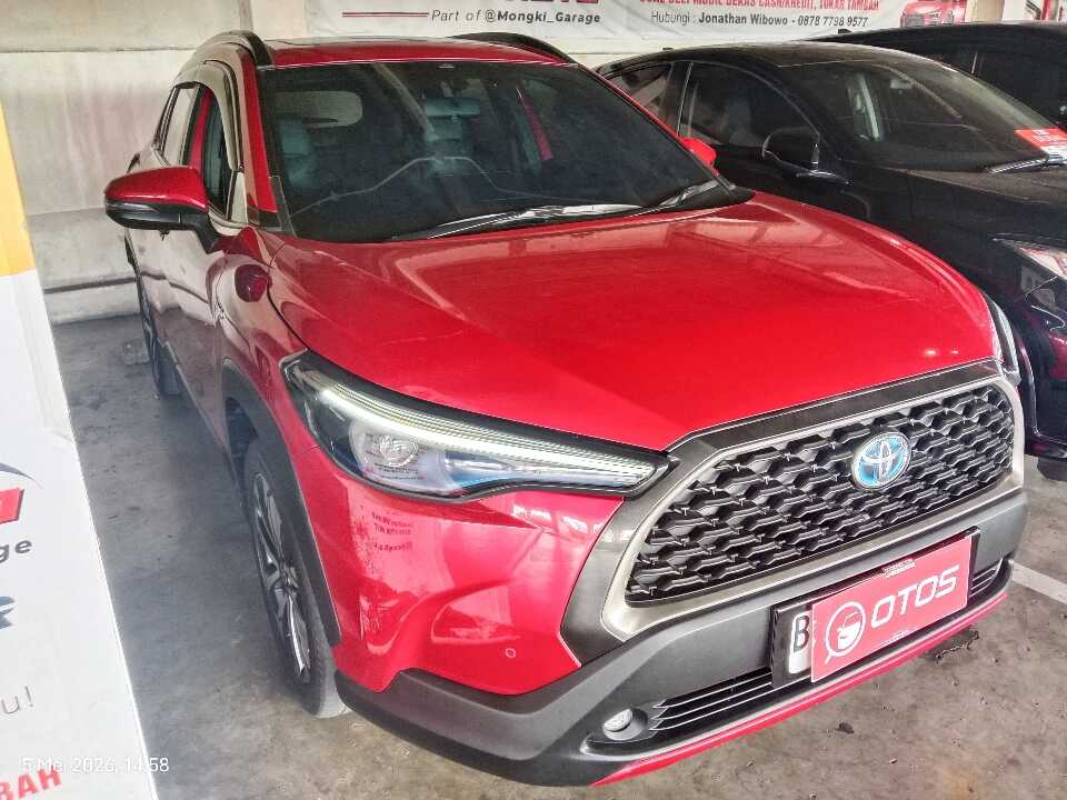2020 Toyota Corolla Cross 1.8 Hybrid - Foto 1 dari 6
