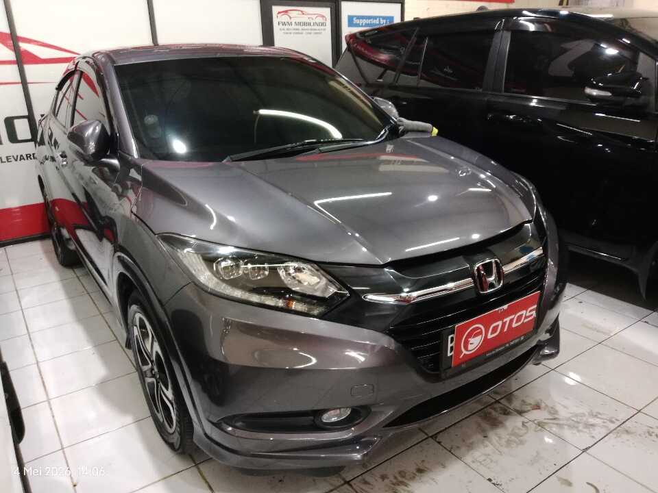 2016 Honda HR-V 1.8 RS - Foto 1 dari 6