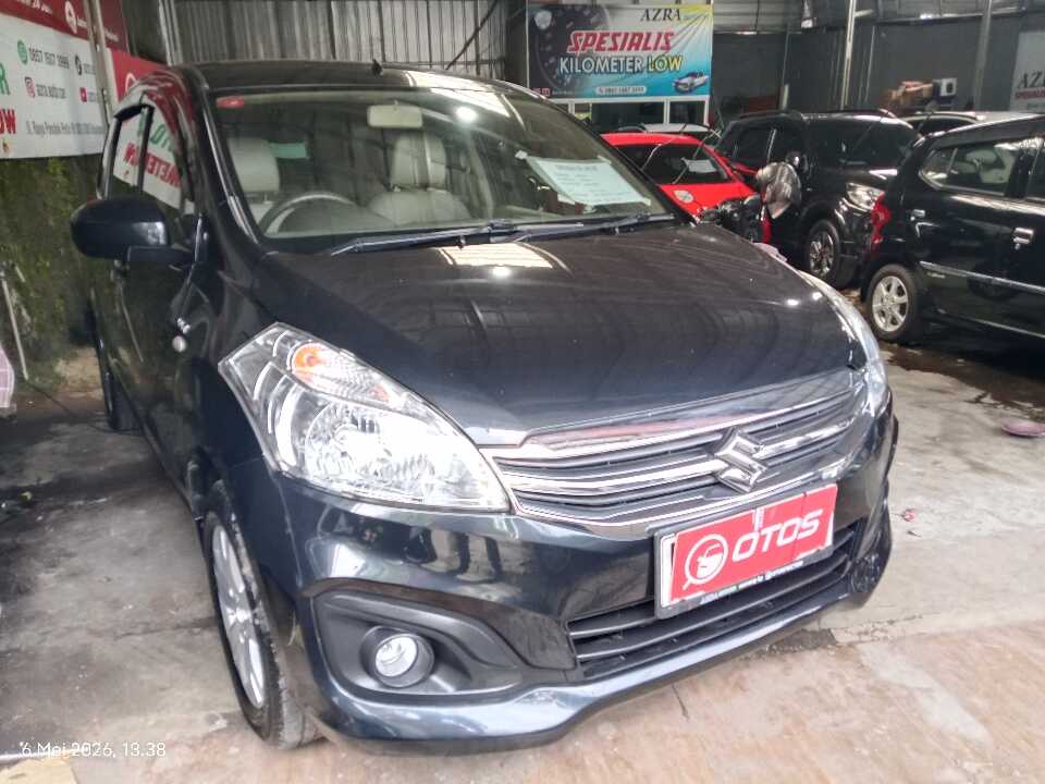 2018 Suzuki Ertiga 1.4 GL - Foto 1 dari 9