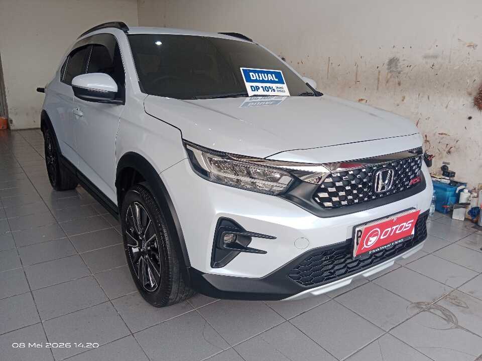 2023 Honda WR-V 1.5 RS - Foto 1 dari 6