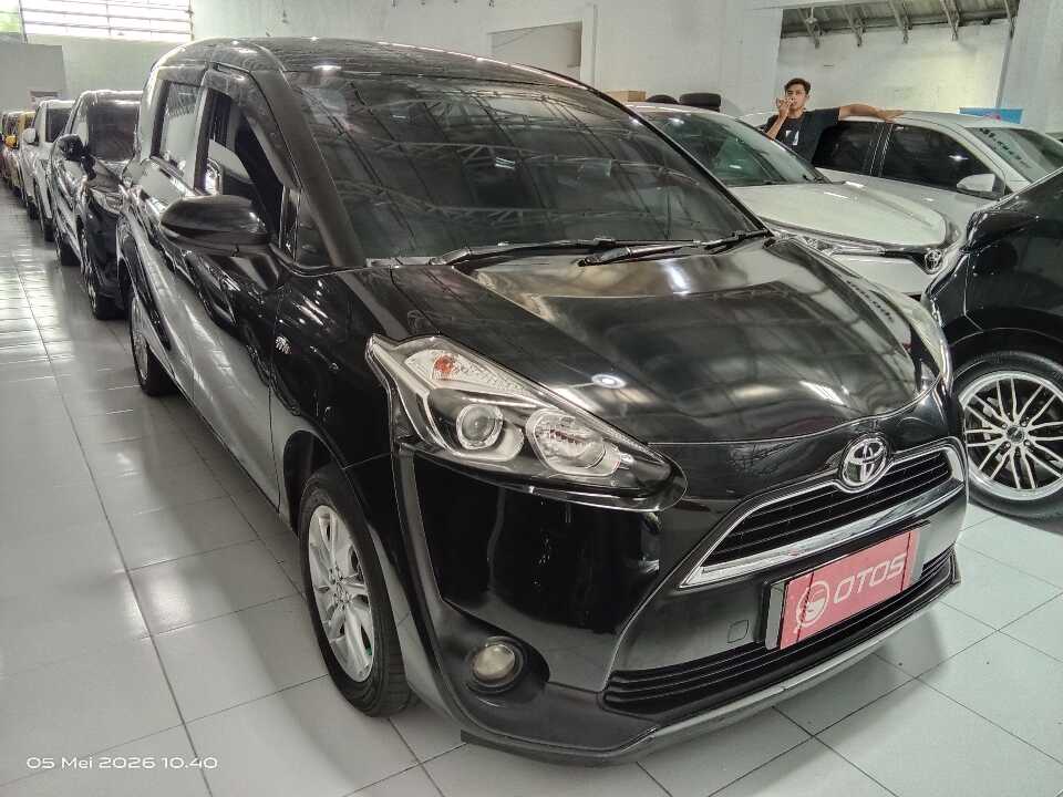 2017 Toyota Sienta 1.5 G - Foto 1 dari 6