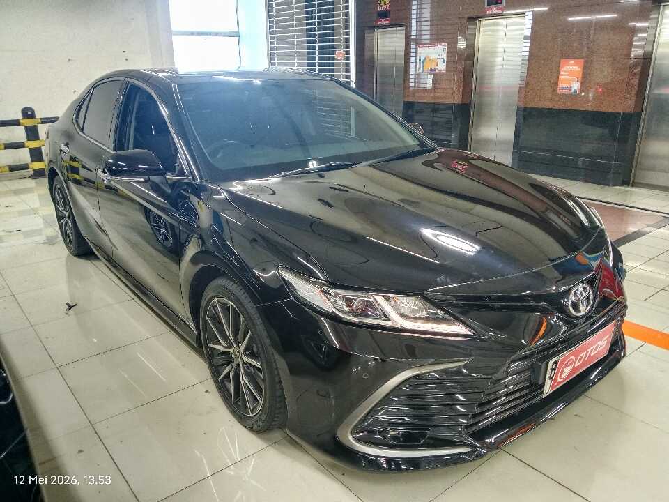 2022 Toyota Camry 2.5 V - Foto 1 dari 6