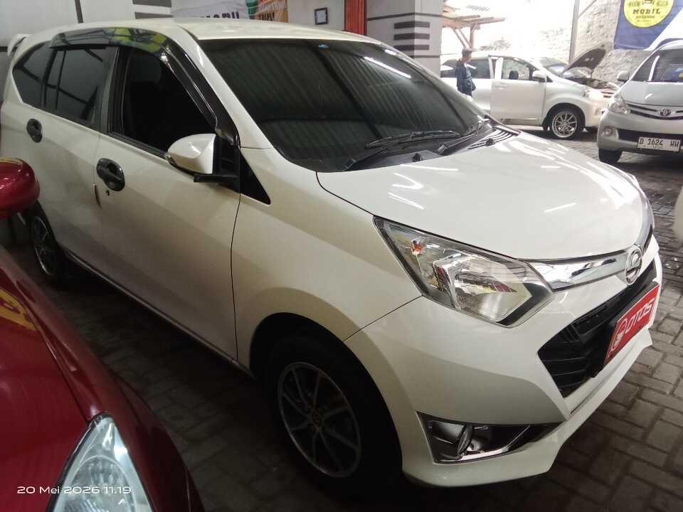 2018 Daihatsu Sigra 1.2 R - Foto 1 dari 6