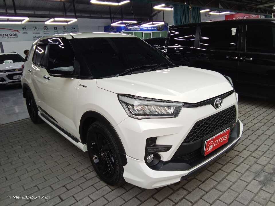 2024 Toyota Raize 1.0 GR Sport - Foto 1 dari 6