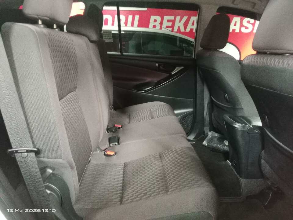 Foto Mobil Bekas Kabin Belakang Toyota Kijang Innova 2.4 G tahun 2024