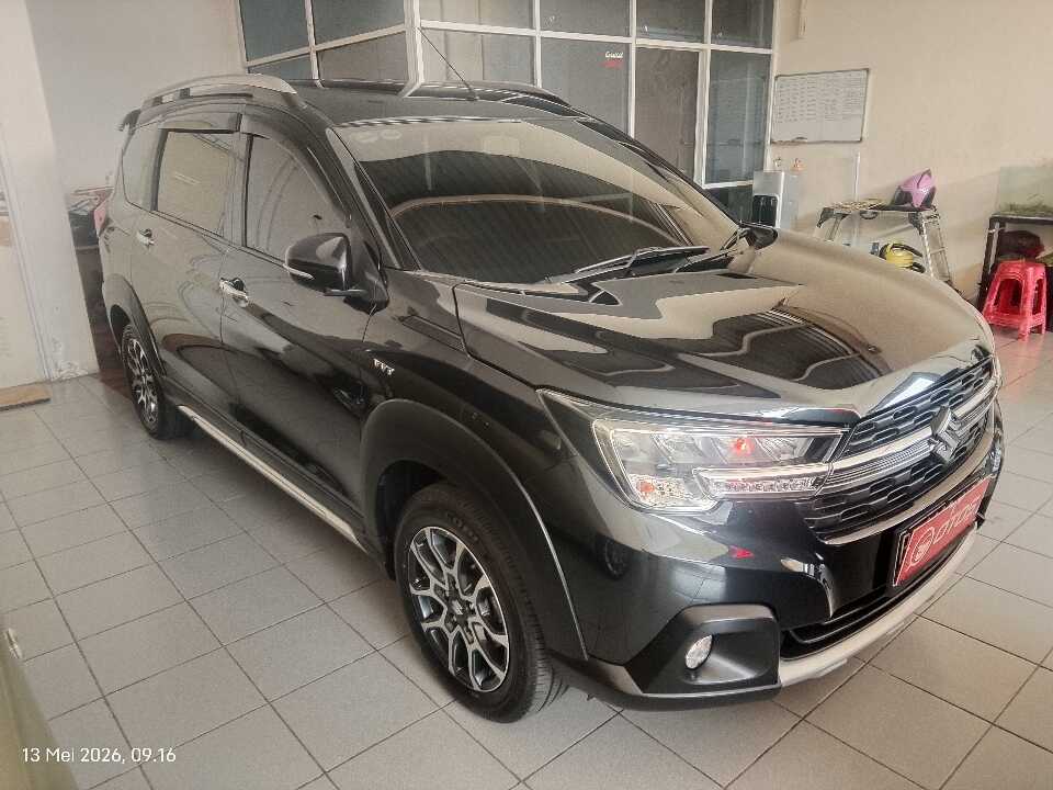 2021 Suzuki XL7 1.5 Beta - Foto 1 dari 6