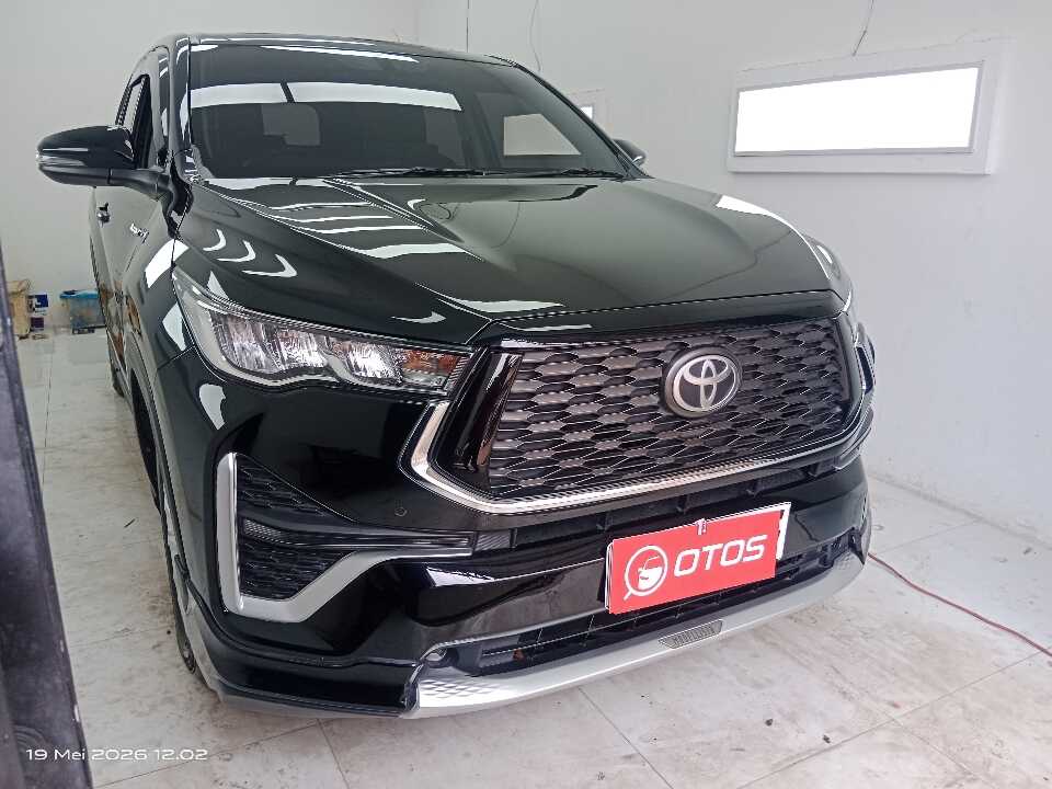 2024 Toyota Kijang Innova 2.0 Zenix V HV CVT - Foto 1 dari 6