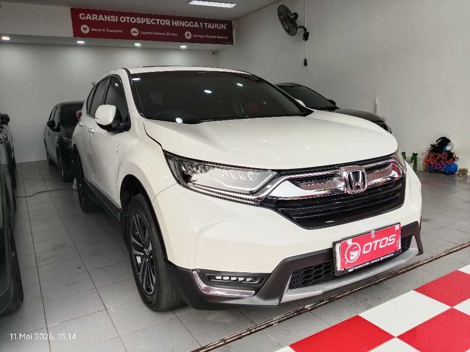 2017 Honda CR-V 1.5 Turbo Prestige - Foto 1 dari 6