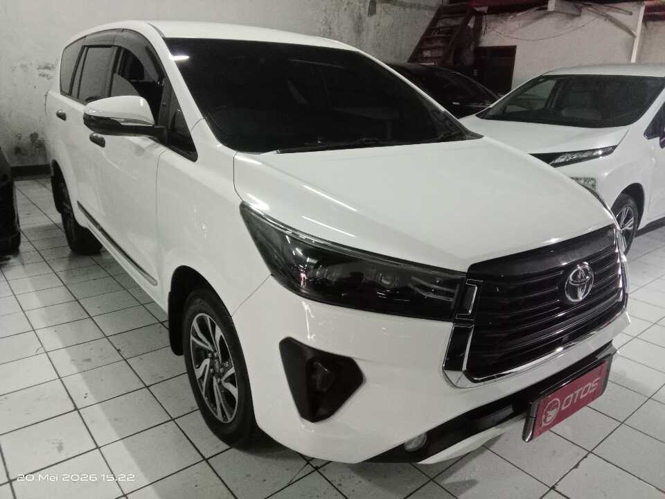 2022 Toyota Kijang Innova 2.4 G - Foto 1 dari 6