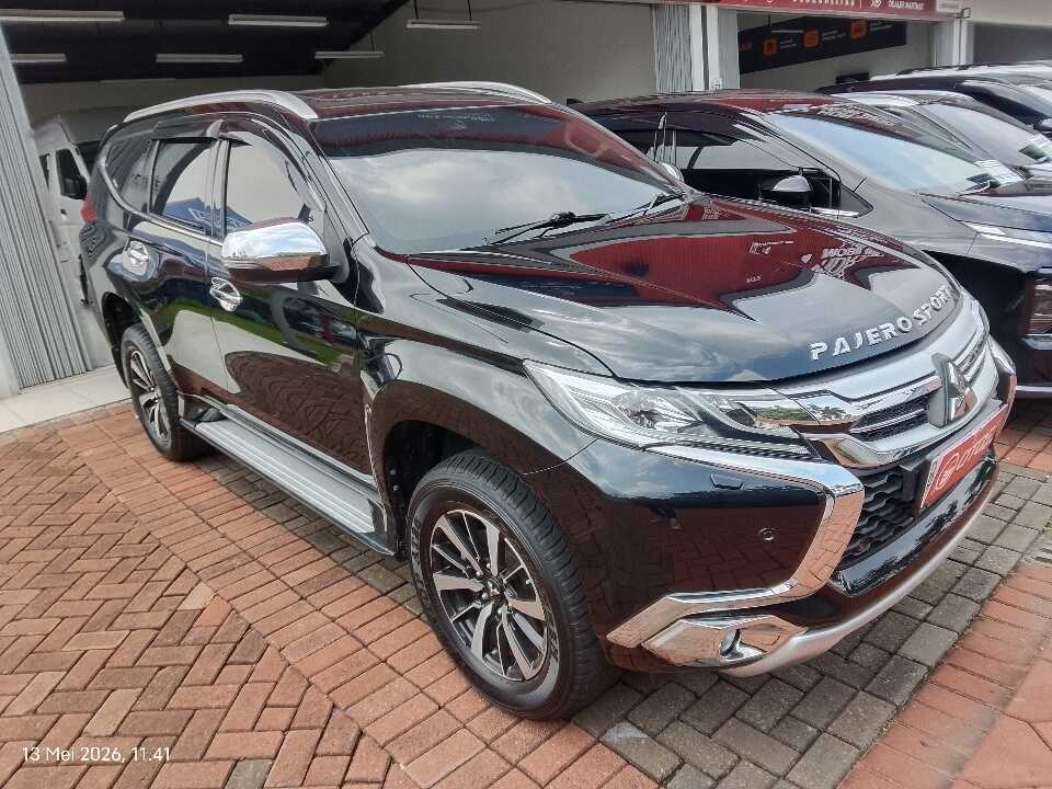 2017 Mitsubishi Pajero Sport 2.4 Dakar 4X2 - Foto 1 dari 6