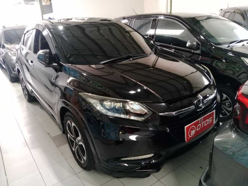 2015 Honda HR-V 1.8 RS - Foto 1 dari 6