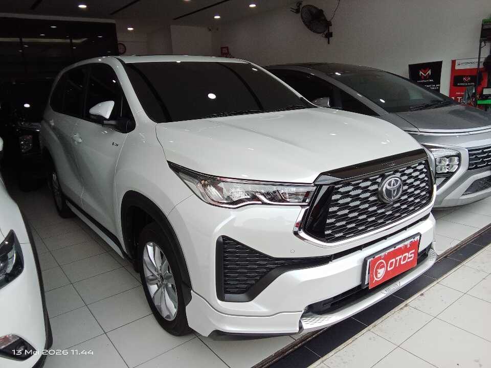 2026 Toyota Kijang Innova 2.0 Zenix V HV CVT Modellista