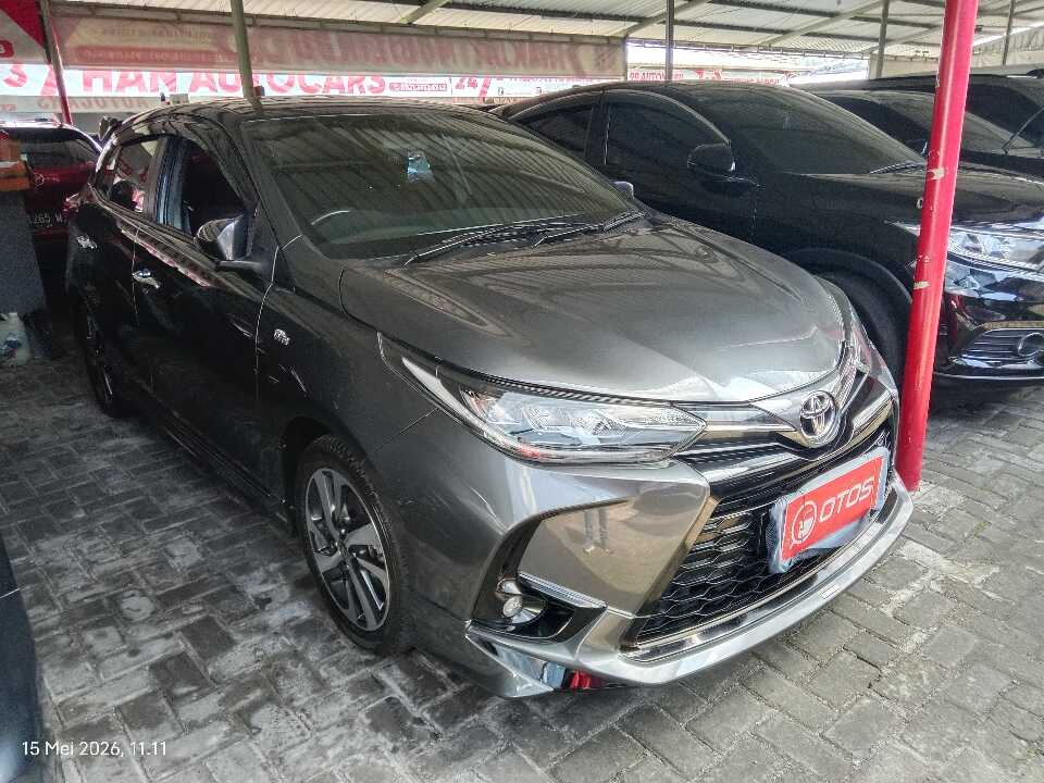 2022 Toyota Yaris 1.5 S - Foto 1 dari 6