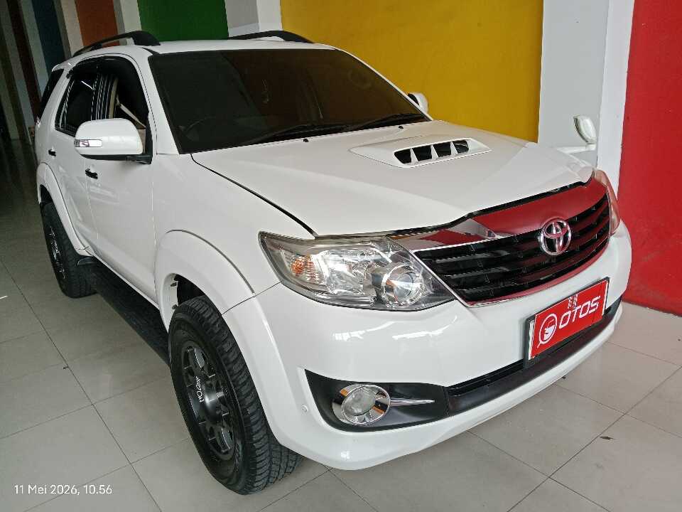 2014 Toyota Fortuner 2.5 G - Foto 1 dari 6