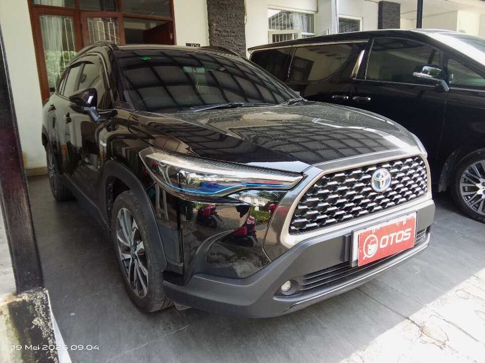 2020 Toyota Corolla Cross 1.8 Hybrid - Foto 1 dari 6