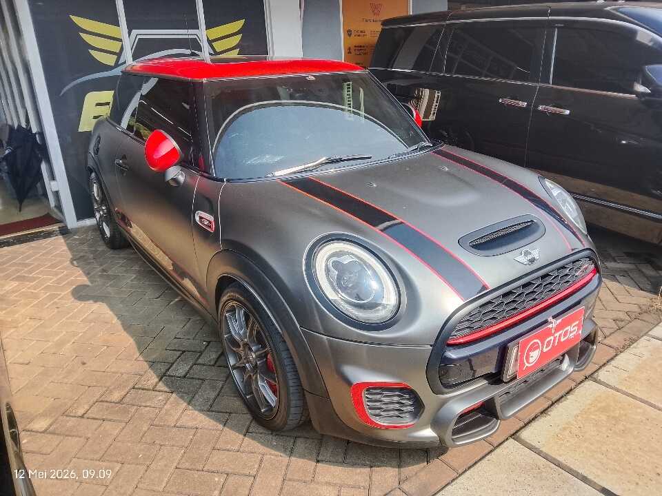 2017 MINI Cooper 2.0 John Cooper Works - Foto 1 dari 6