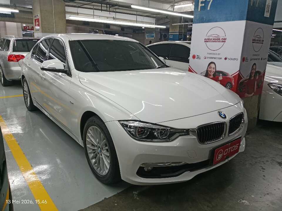 2018 BMW 320i 2.0 - Foto 1 dari 6