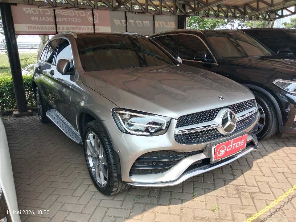 2020 Mercedes-Benz GLC200 2.0 - Foto 1 dari 6