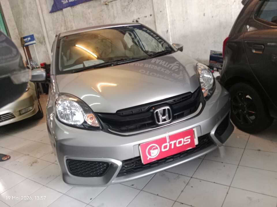 2018 Honda Brio 1.2 Satya S - Foto 1 dari 6