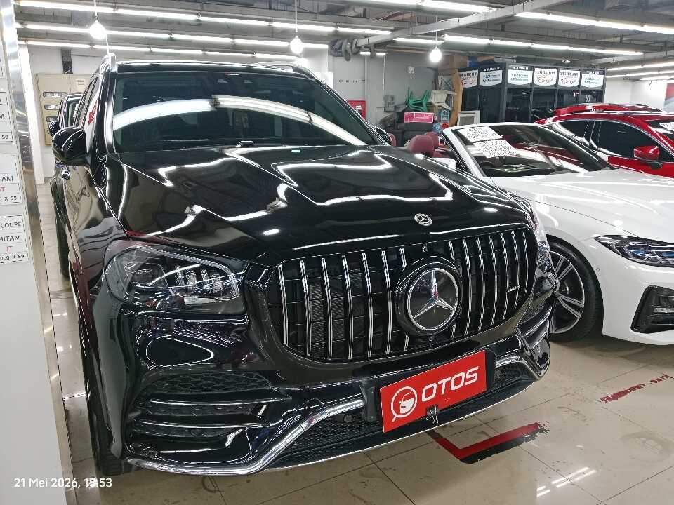 2022 Mercedes-Benz GLS450 3.0 4MATIC AMG Line - Foto 1 dari 6