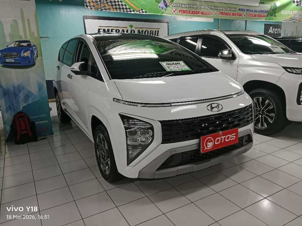 2022 Hyundai Stargazer 1.5 Prime - Foto 1 dari 6