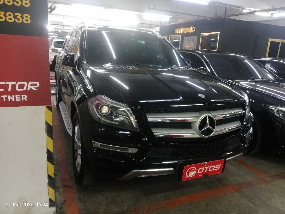 2016 Mercedes-Benz GL400 3.0 - Foto 1 dari 6