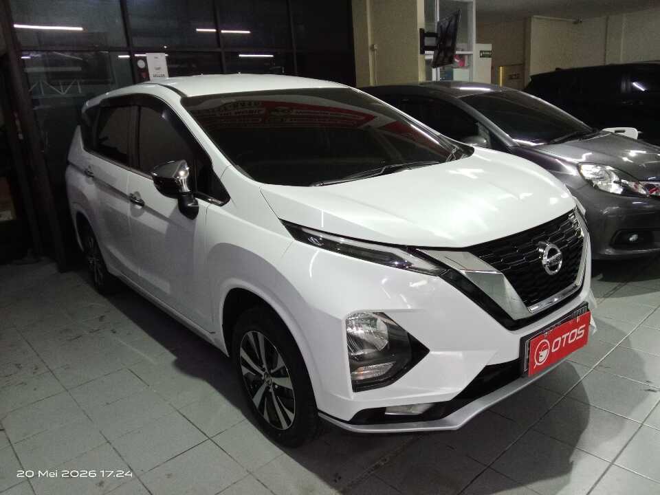 2021 Nissan Livina 1.5 VL - Foto 1 dari 6