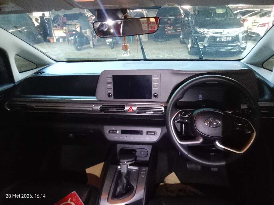 Foto Mobil Bekas Dashboard Hyundai Stargazer 1.5 Prime tahun 2023