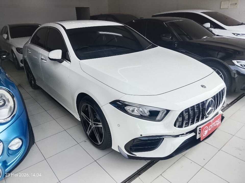 2022 Mercedes-Benz A200 1.3 Progressive Line - Foto 1 dari 6