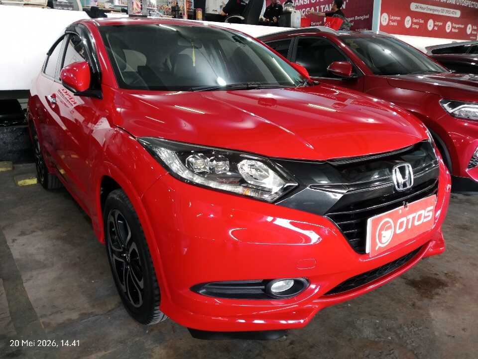 2017 Honda HR-V 1.8 RS - Foto 1 dari 6