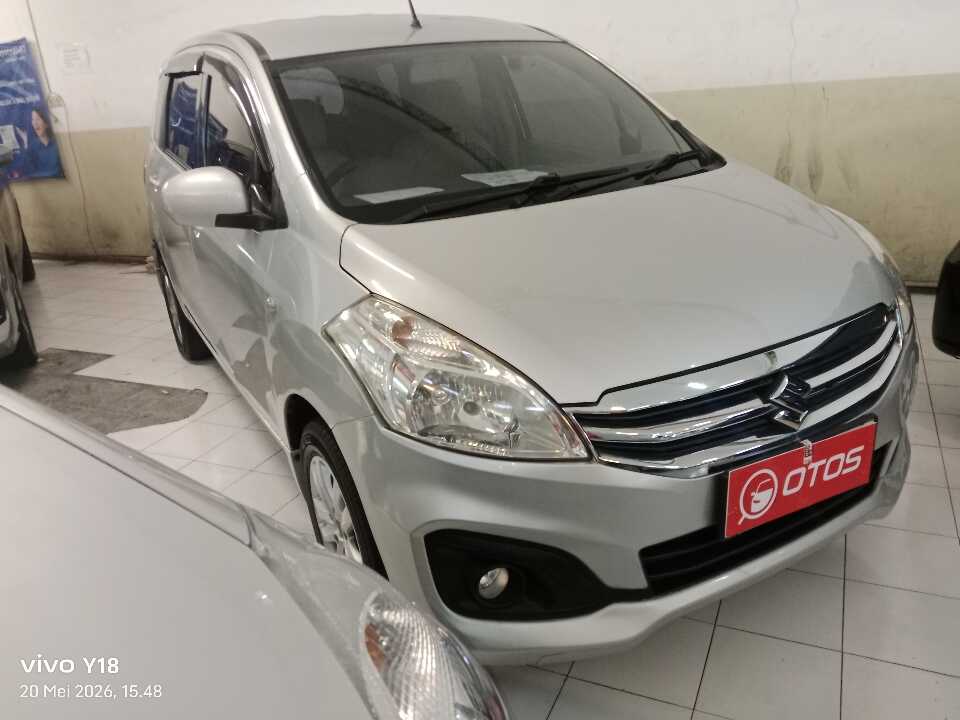 2015 Suzuki Ertiga 1.4 GL - Foto 1 dari 6