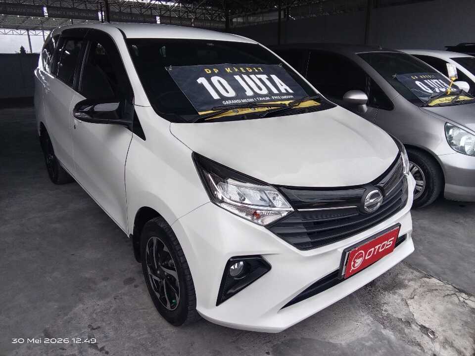 2022 Daihatsu Sigra 1.2 R - Foto 1 dari 6