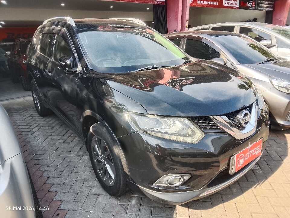 2015 Nissan X-Trail 2.5 - Foto 1 dari 6