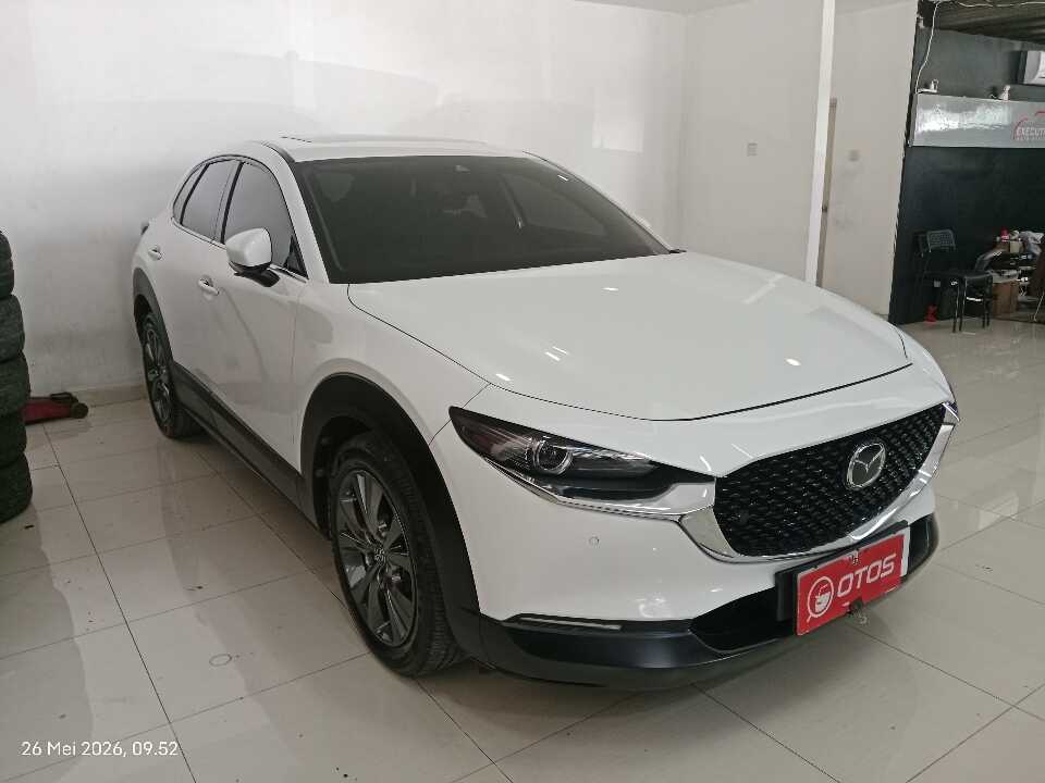 2020 Mazda CX-30 2.0 - Foto 1 dari 6