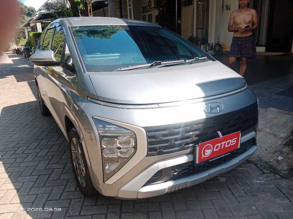 2022 Hyundai Stargazer 1.5 Style - Foto 1 dari 6