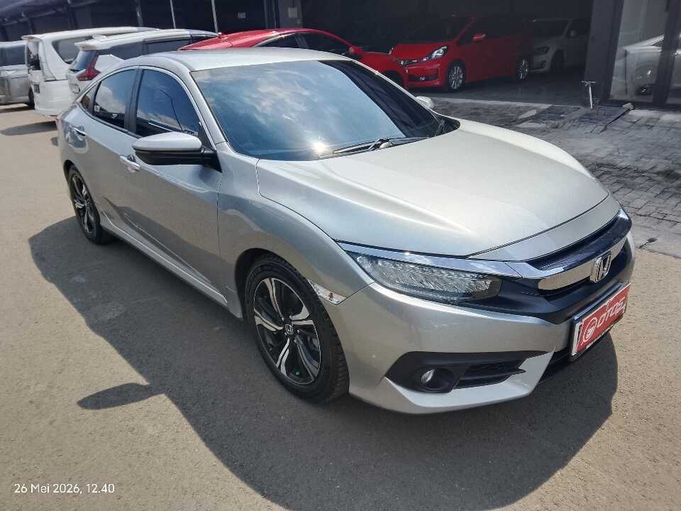 2018 Honda Civic 1.5 Turbo - Foto 1 dari 9