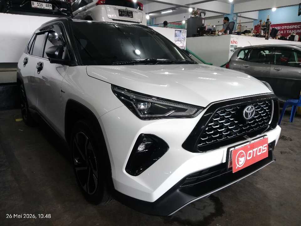 2023 Toyota Yaris Cross 1.5 S HV - Foto 1 dari 6