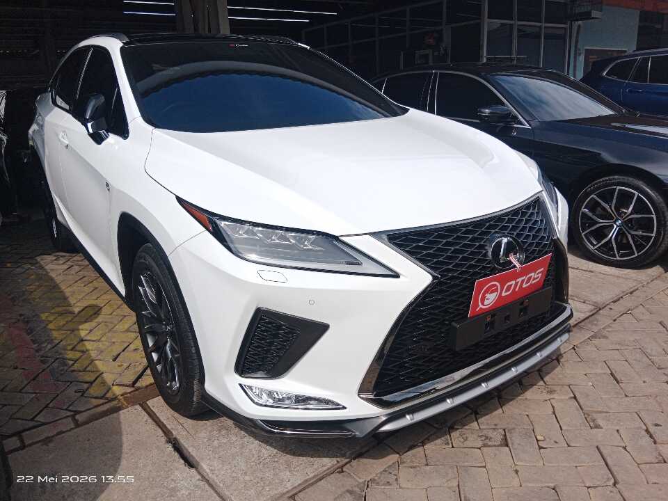 2021 Lexus RX 300 2.0 F-Sport - Foto 1 dari 6