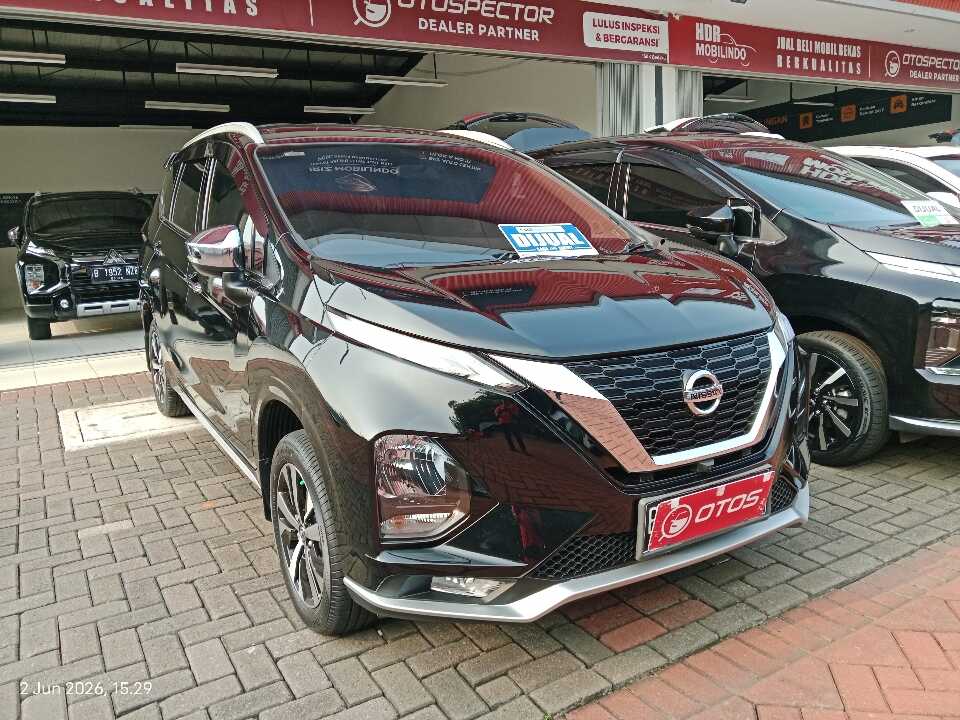 2021 Nissan Livina 1.5 VL - Foto 1 dari 6