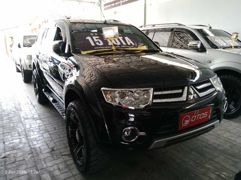 2014 Mitsubishi Pajero Sport 2.5 - Foto 1 dari 6