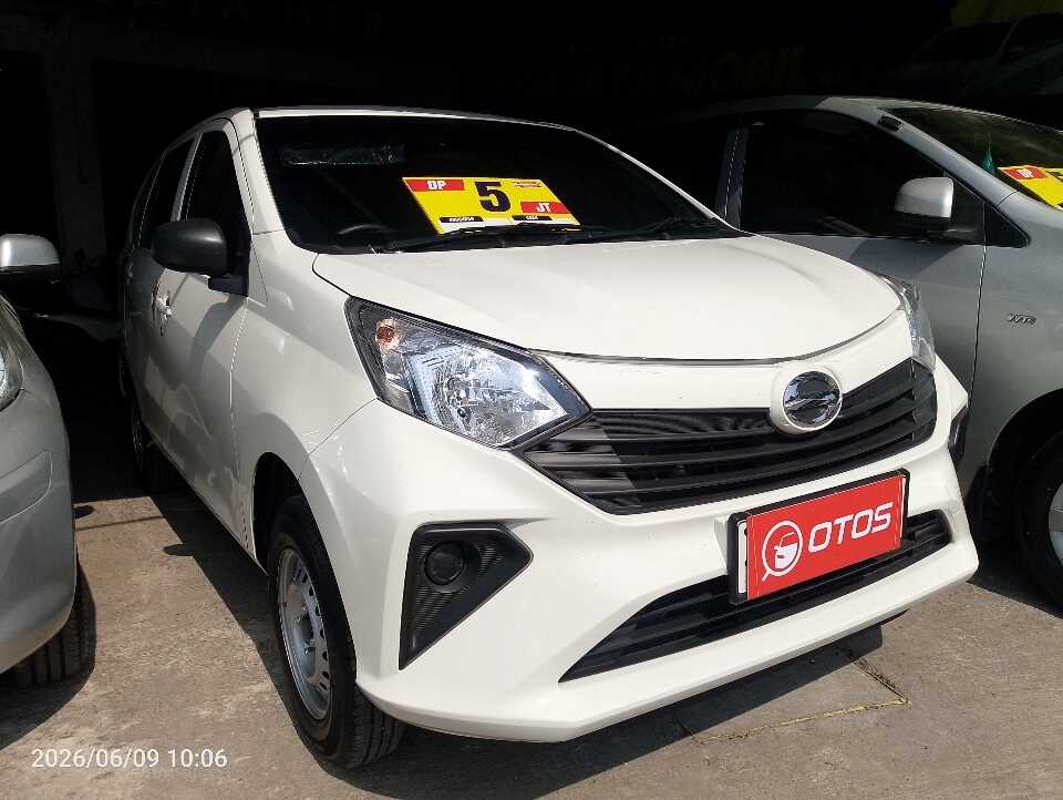 2026 Daihatsu Sigra 1.0 D - Foto 1 dari 6
