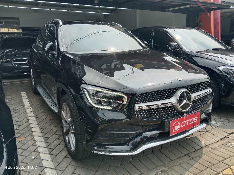 2020 Mercedes-Benz GLC200 2.0 - Foto 1 dari 6