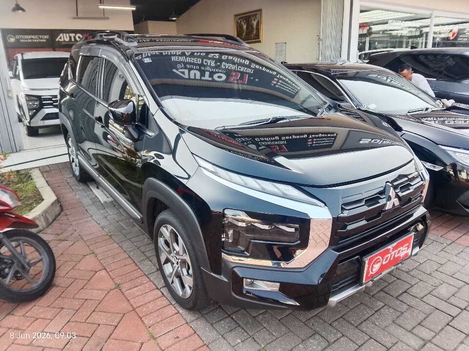 2023 Mitsubishi Xpander 1.5 Cross - Foto 1 dari 6