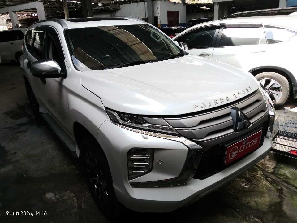 2021 Mitsubishi Pajero Sport 2.4 Dakar 4X2 - Foto 1 dari 6